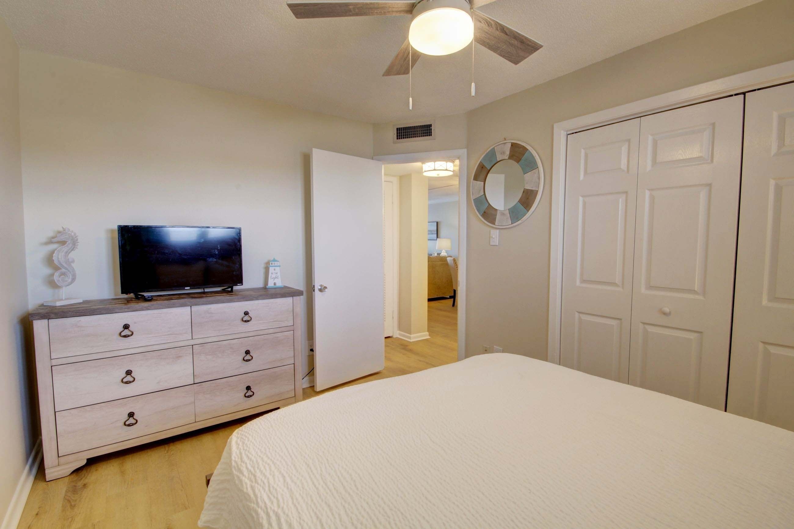 Condo, 2 Bedrooms