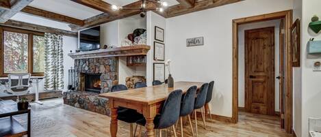 Condo, 1 Bedroom | Interior