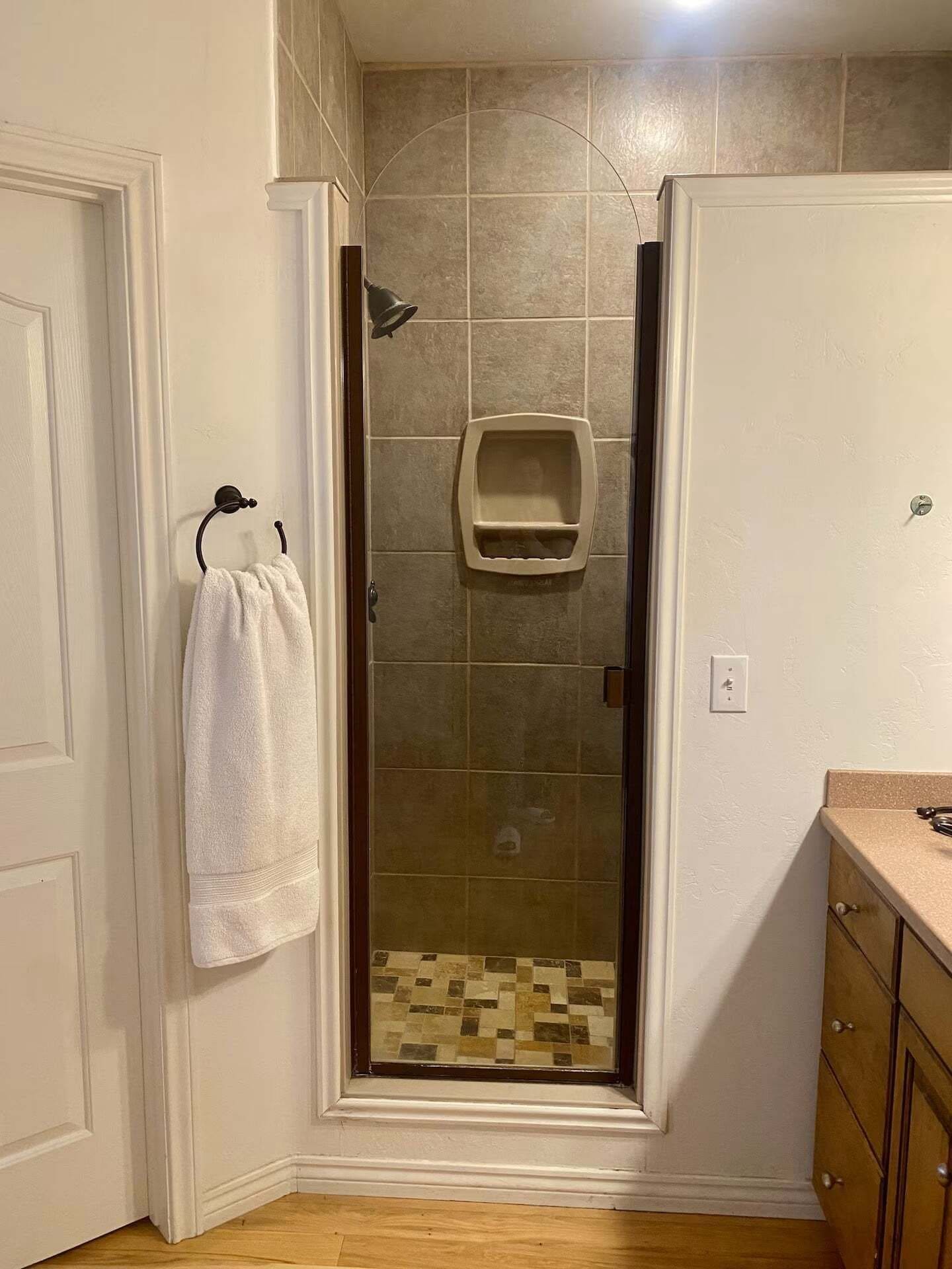 House, 4 Bedrooms | Bathroom | Towels, shampoo