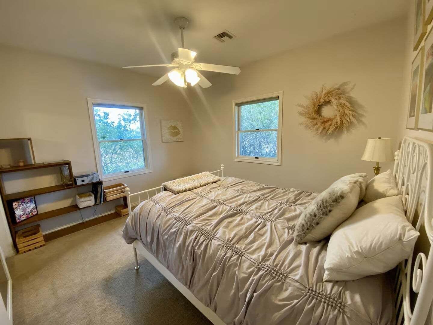 House, 4 Bedrooms | 4 bedrooms, laptop workspace, iron/ironing board, free WiFi