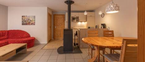 House | Dining