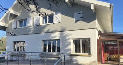 Maison familiale dans quartier résidentiel paisible au pied des Vosges