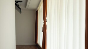 Suite estudio de lujo, vistas a la ciudad | Interior
