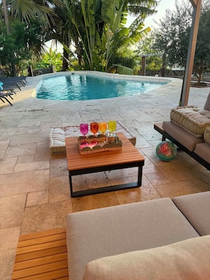 Pool - Villa de Flore, sea view with private pool, 15 minutes from the beaches🌴and renovated (La Possession)