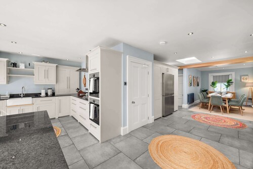 Douglasleigh - Luxury Victorian Villa - Walk to Carnoustie Golf Links