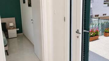 Doppelzimmer, Balkon, Bergblick | Innenbereich