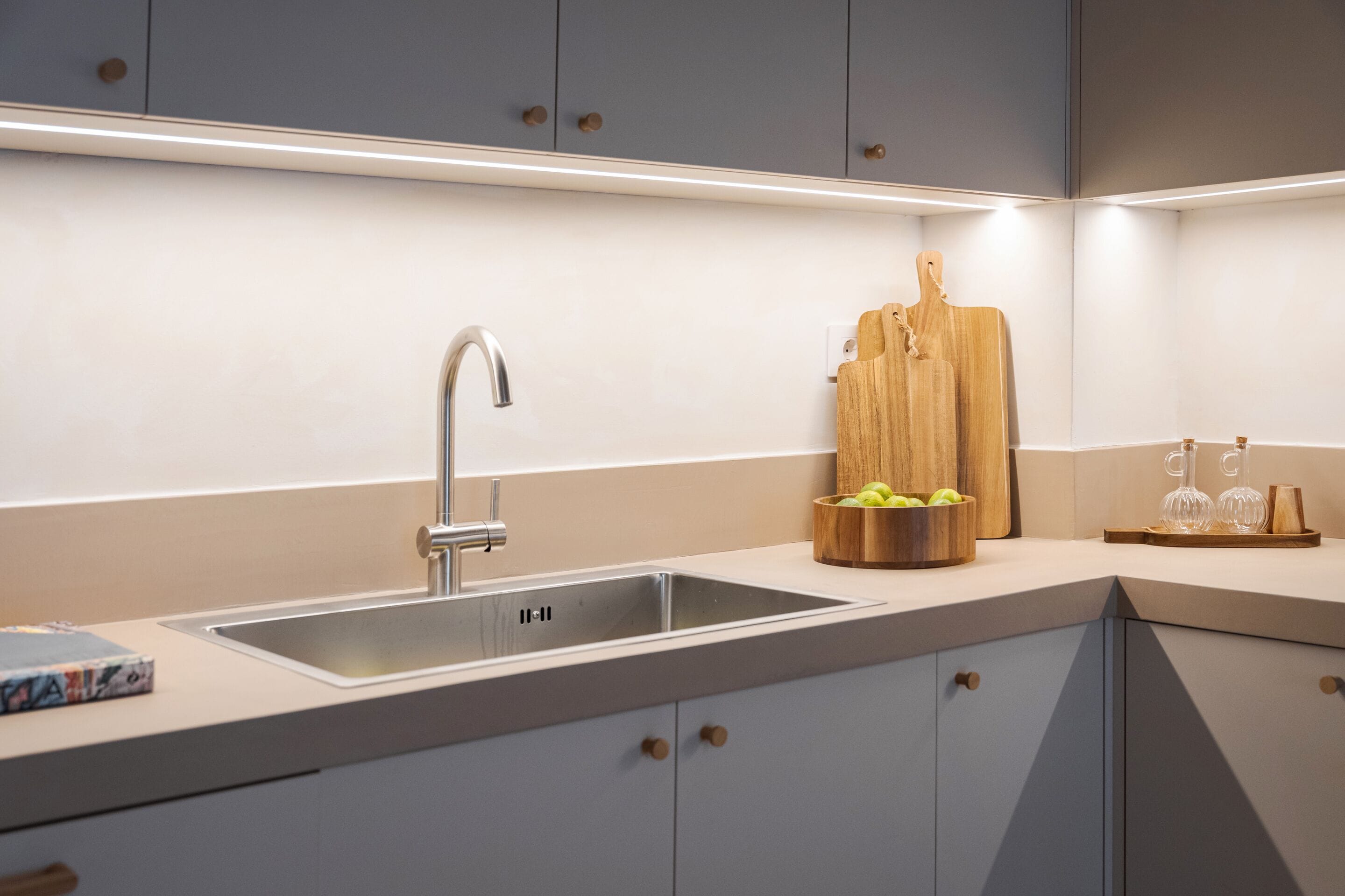 Deluxe Apartment | Private kitchen