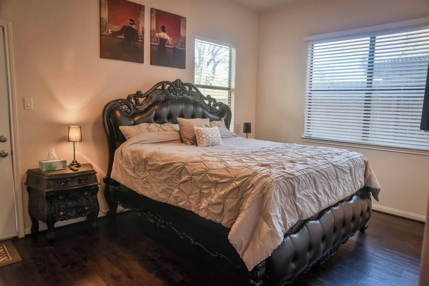 2 Schlafzimmer, Schreibtisch, Bügeleisen/Bügelbrett, WLAN