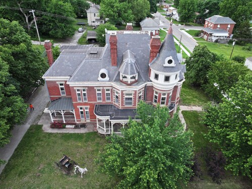 McInteer Villa