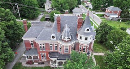 McInteer Villa
