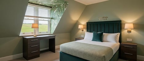 Family Suite, 2 Bedrooms, Golf View | Iron/ironing board, WiFi (free)