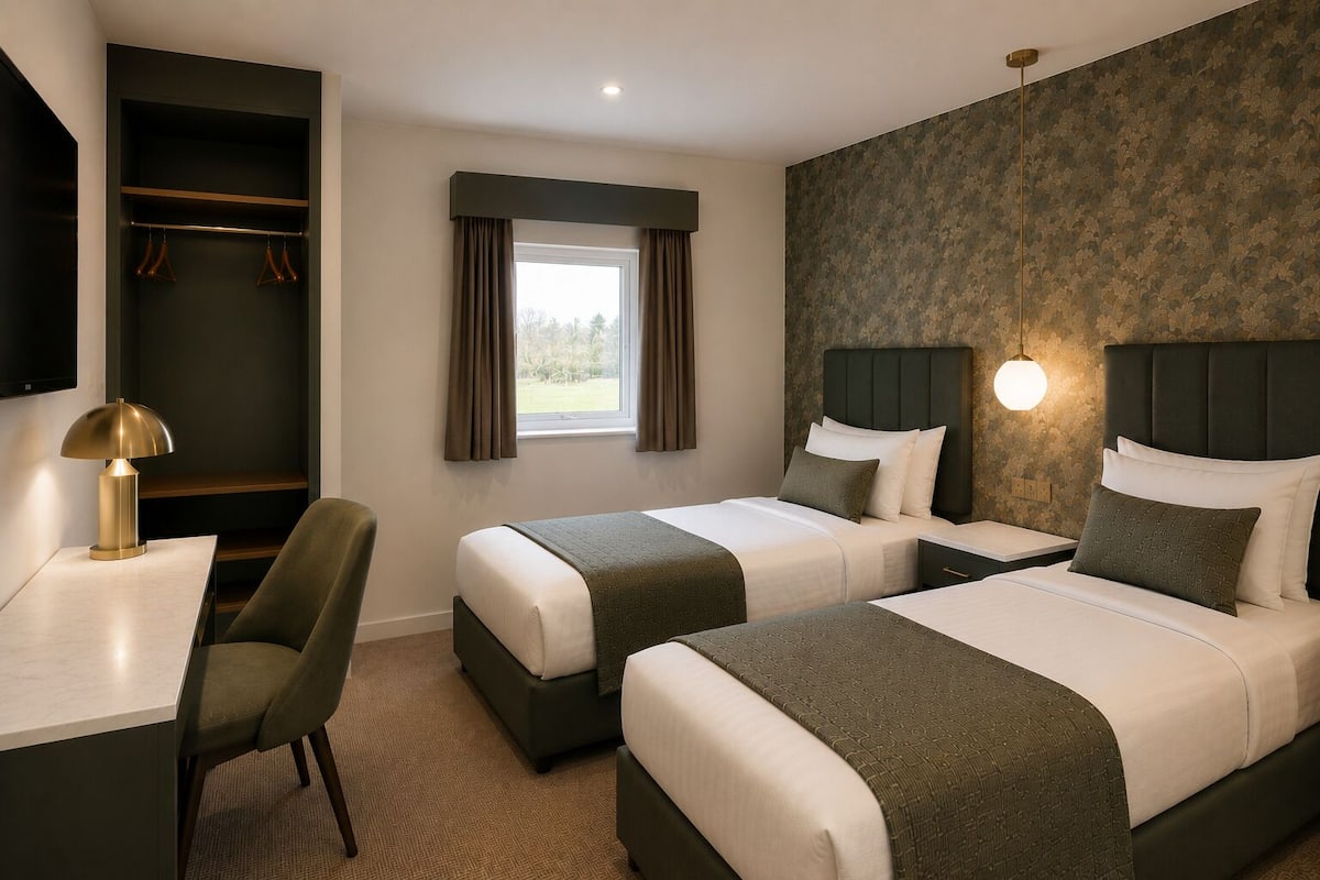 Standard Double or Twin Room, Garden View | Iron/ironing board, WiFi (free)