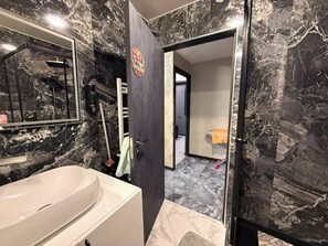 Bathroom - Panoramic Ararat View Apartment (Yerevan)