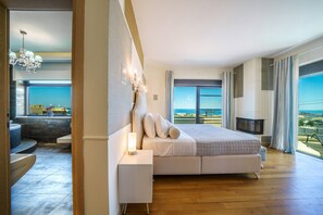 5 bedrooms, in-room safe, desk, iron/ironing board - Crethion | Private Pool, Jacuzzi, Gym & Games Room (Violi Charaki)