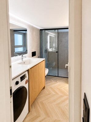 Bathroom - Mandilara City Hideaway – Adults Only (Rhodes)