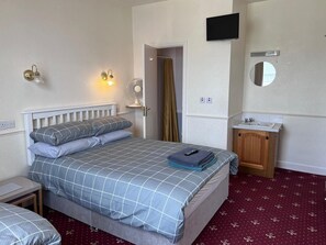 Family Room, Refrigerator & Microwave | Bathroom | Towels, soap, toilet paper - Coastal Place (NORTH YORKSHIRE)