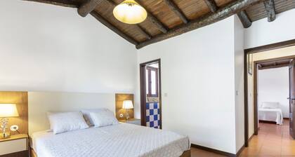 Maison de vacances « Refúgio Da Nelinha » avec piscine privée, terrasse et Wi-Fi