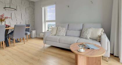 Bastion Wałowa 104 | City View | 2 Bedrooms