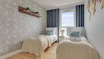 2 bedrooms, iron/ironing board, travel crib, WiFi