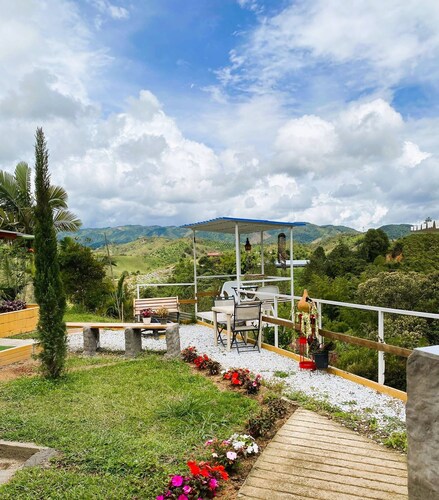 Nomad Nest Near Guatapé Jacuzzi Turkish Wifi-full