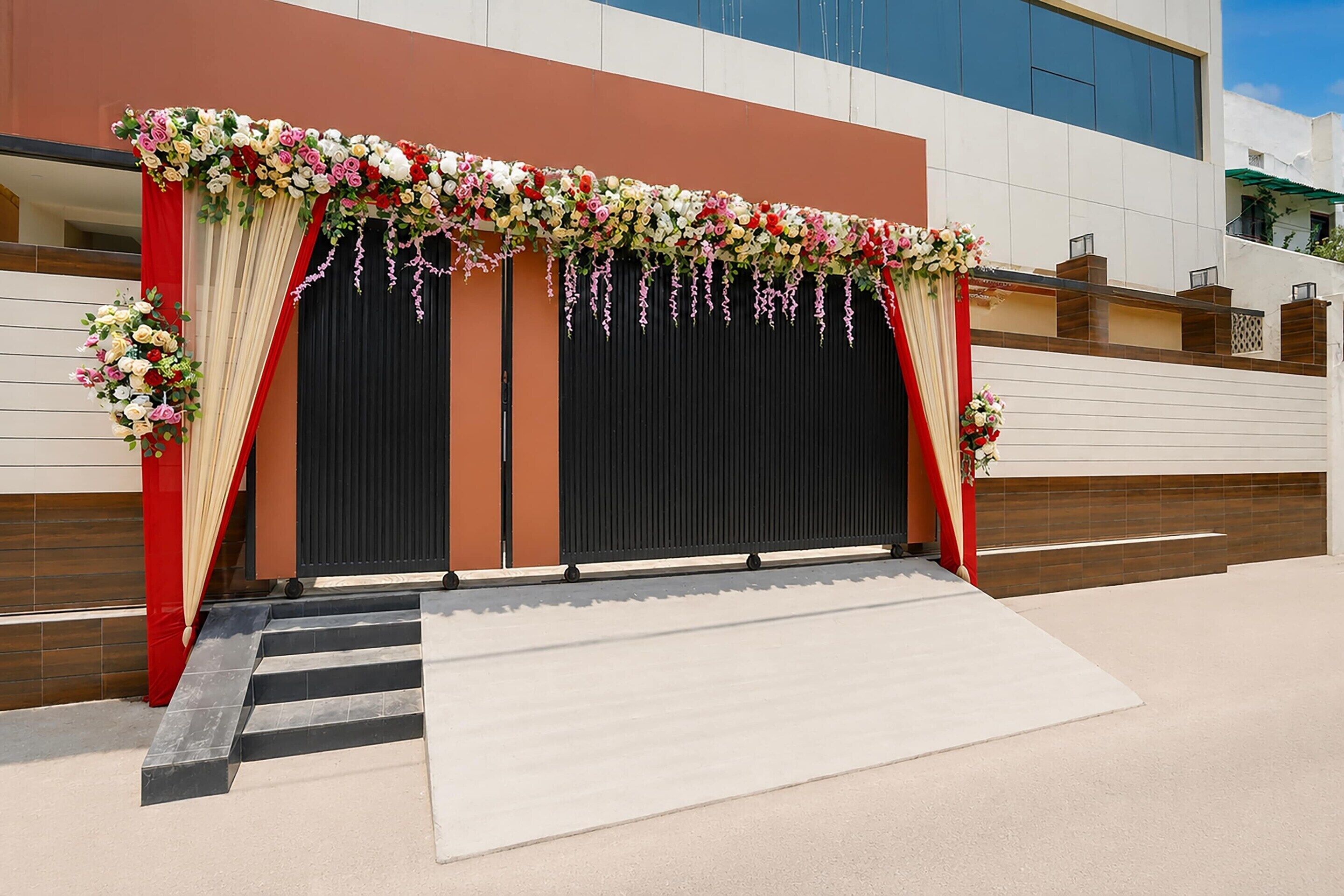 House | Reception