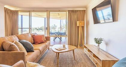 Blue Waters- Riverview Escape for the whole family