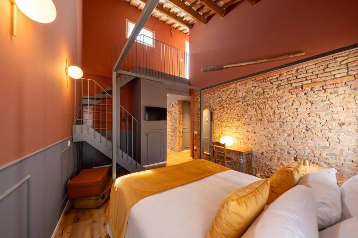 Quarto casal superluxo, vista para o pátio | Wi-Fi de cortesia