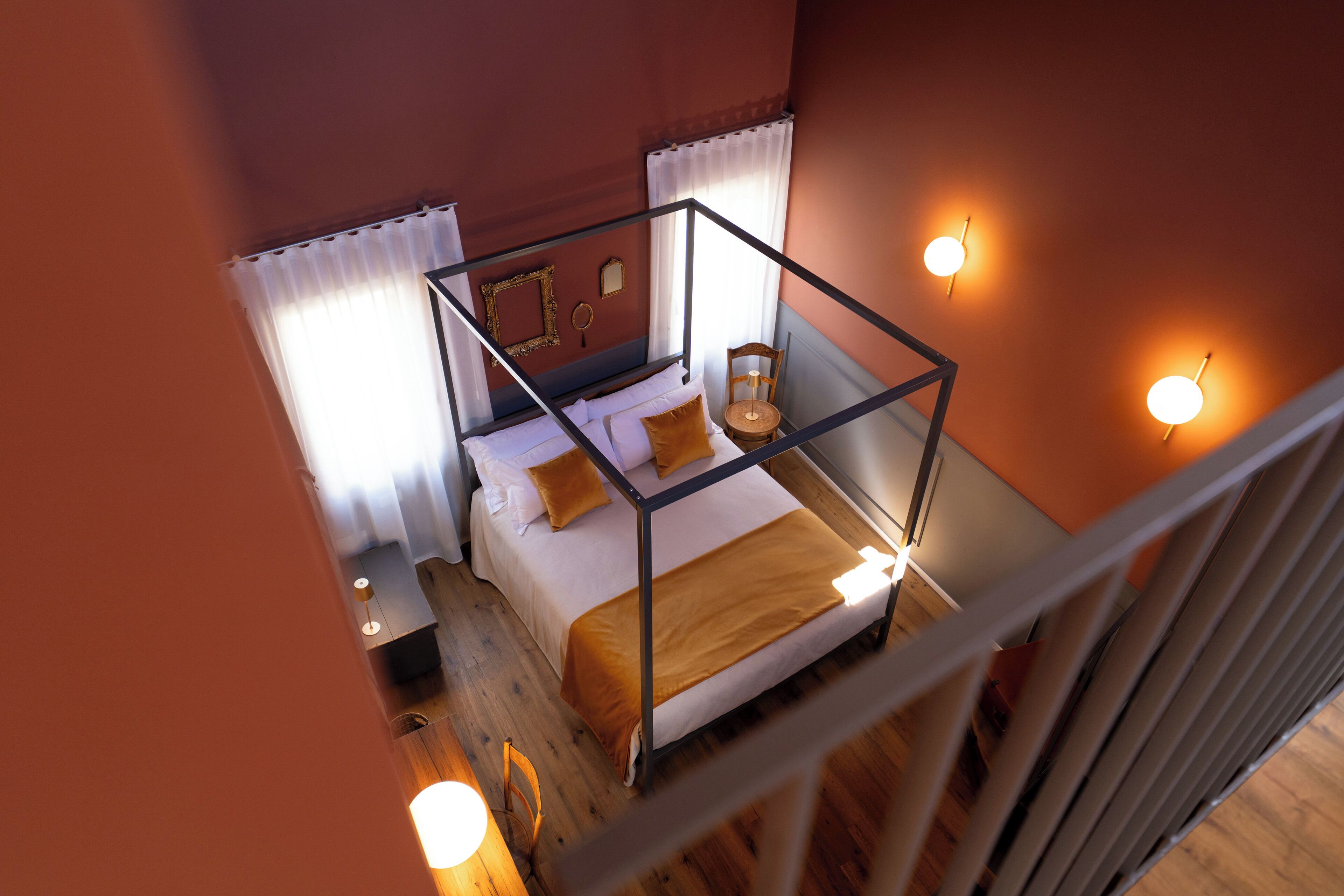 Luxe tweepersoonskamer, uitzicht op binnenplaats | Gratis wifi