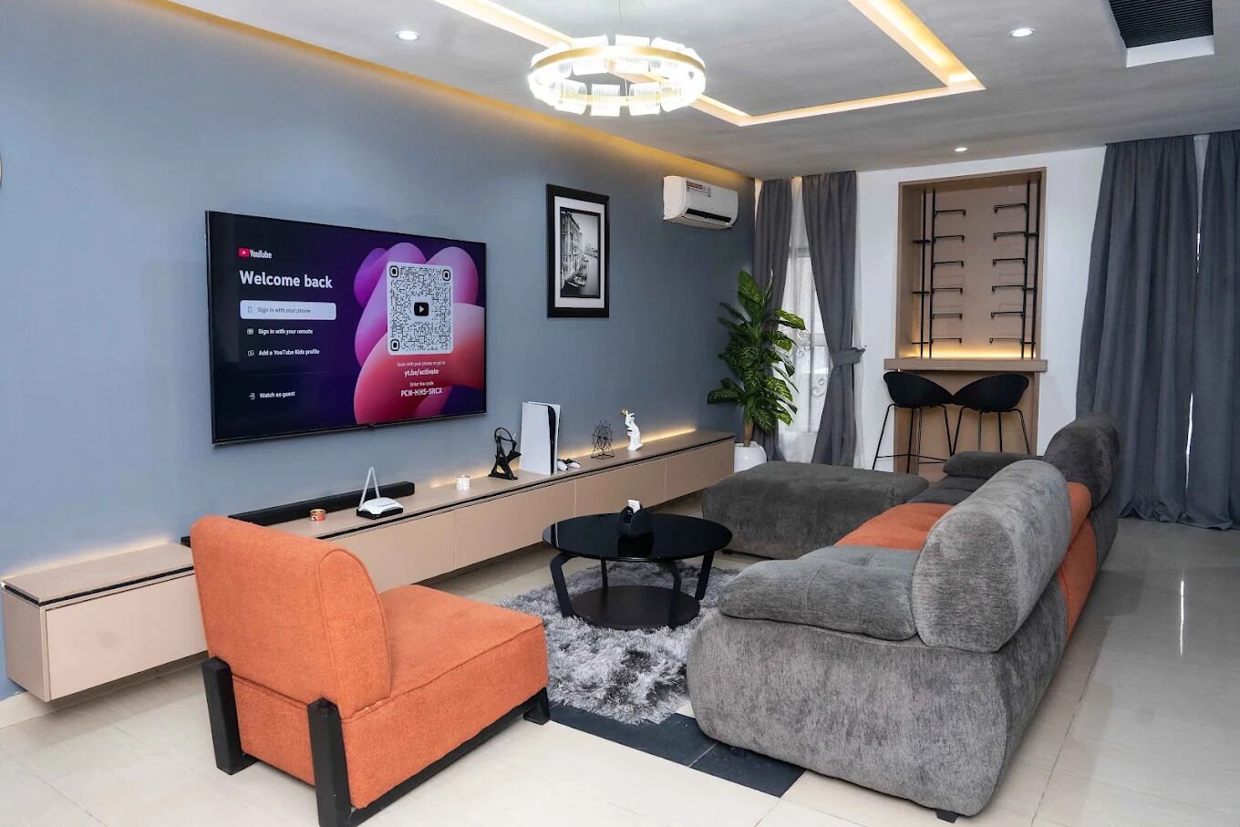 Apartamento familiar, balcón, vistas a la ciudad | Interior