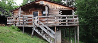 The Eagle Cabin - Mountaintop Ranch