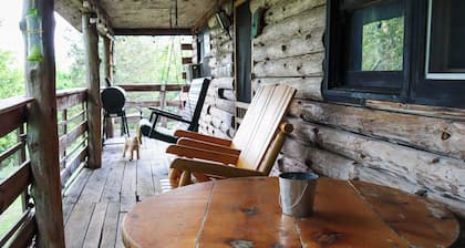 The Eagle Cabin - Mountaintop Ranch