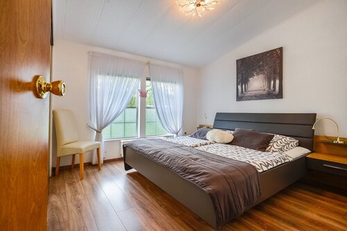 Ferienhaus Rauchfangswerder mit privater Terrasse, Garten und WLAN
