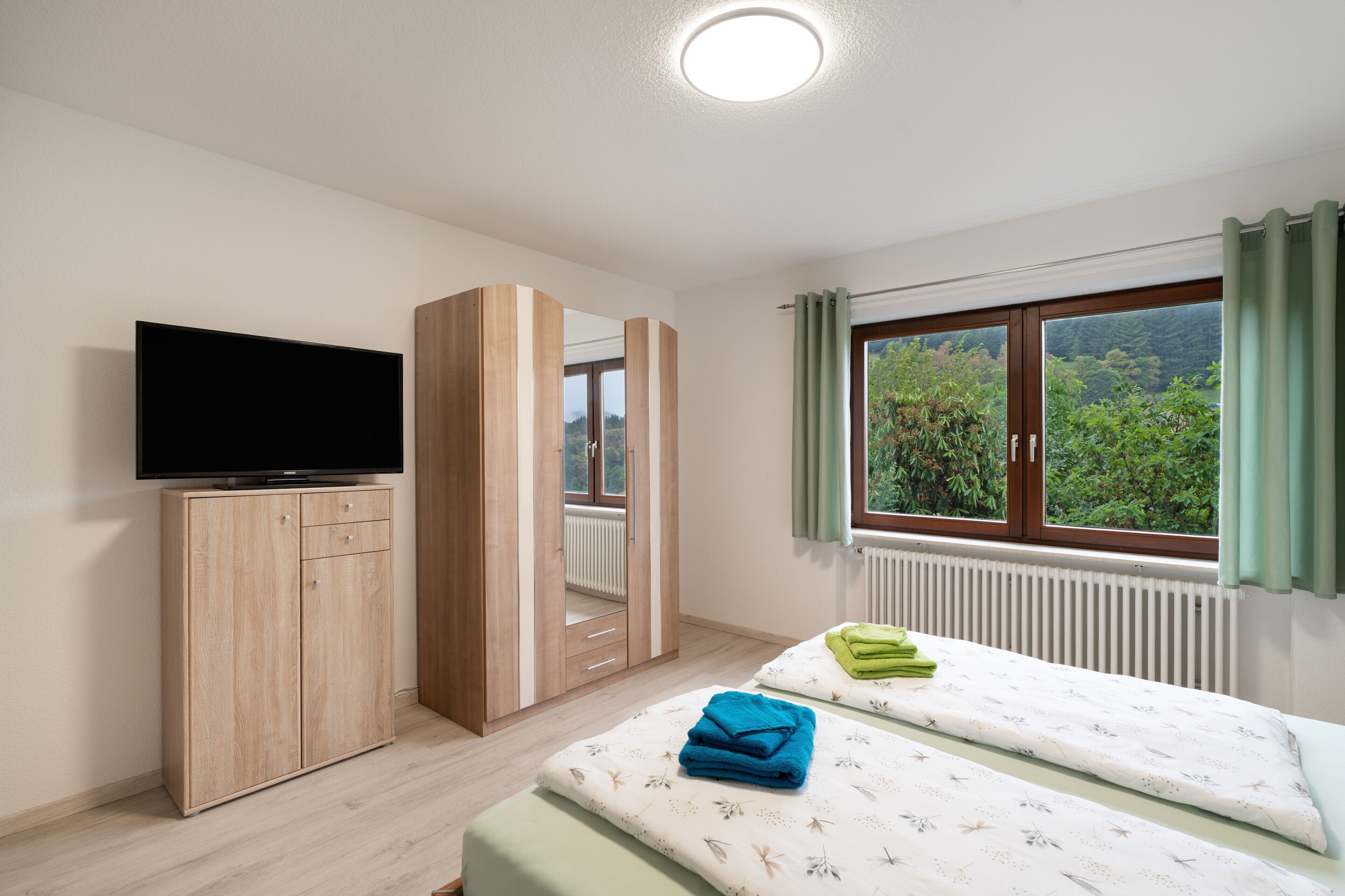2 Schlafzimmer, Bügeleisen/Bügelbrett, WLAN, Bettwäsche