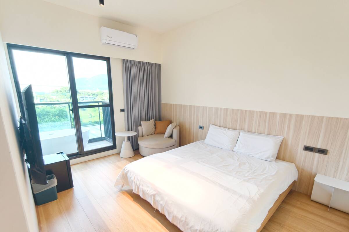 Comfort Double Room, Balcony, Mountain View | WiFi (free)