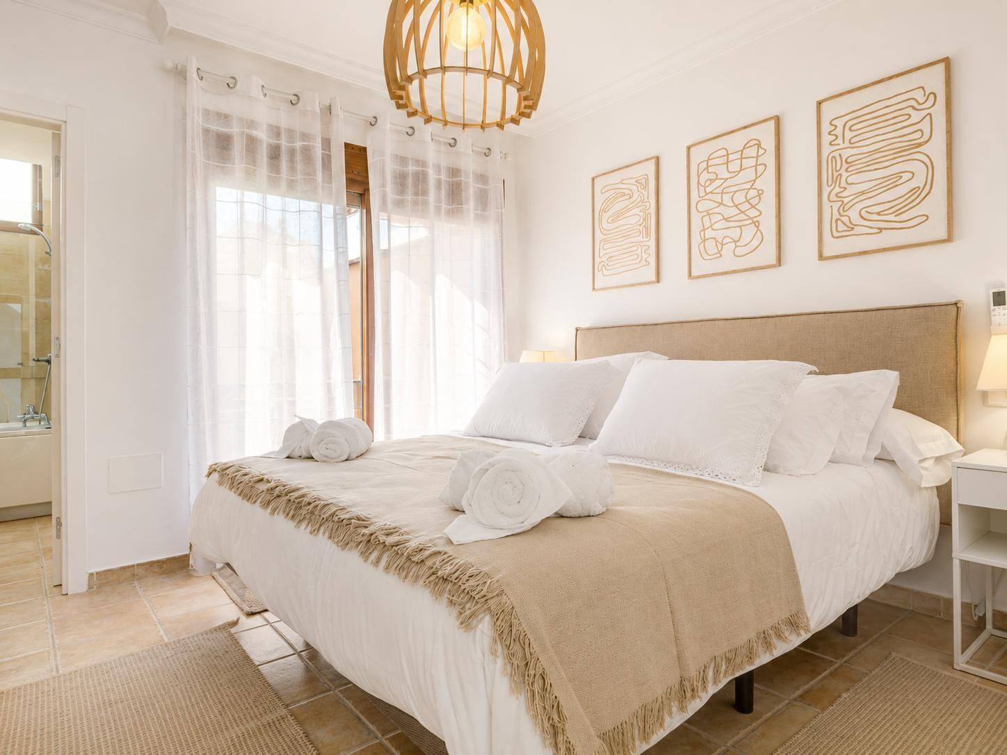 5 Schlafzimmer, Bügeleisen/Bügelbrett, WLAN, Bettwäsche