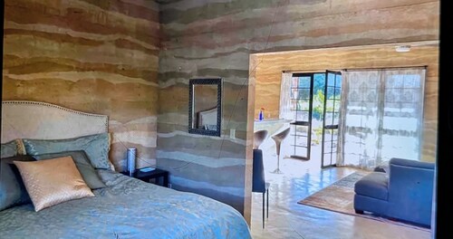 Cozy 1-bedroom house in adorable Todos Santos with AC