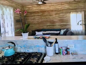 Private kitchen - Cozy 1-bedroom house in adorable Todos Santos with AC (Todos Santos)