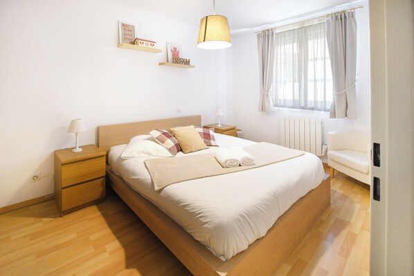 Room - Vrbo Property (Colmar)