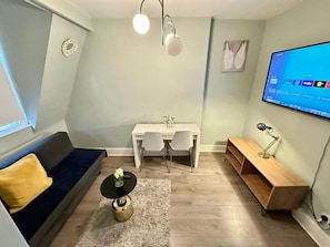 Smart TV - Apartment at Albert House, Kennington (London)