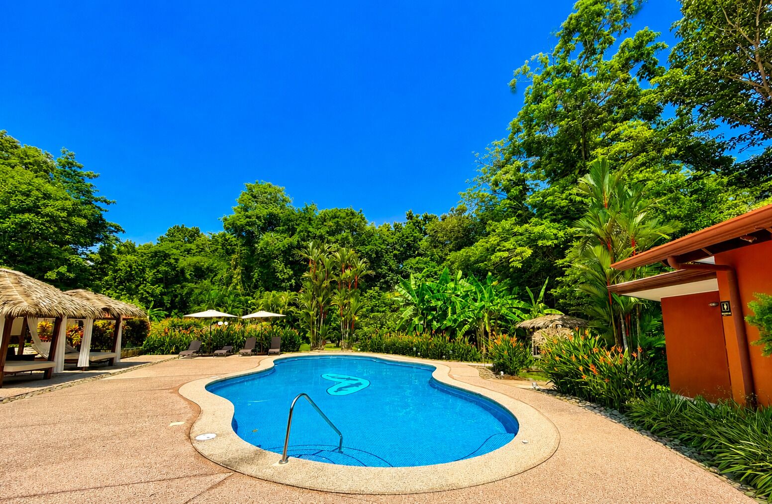 Piscina externa