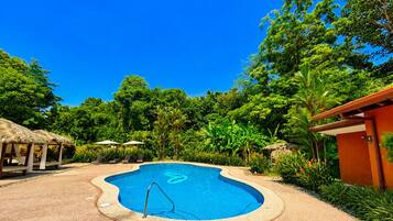 Piscina externa