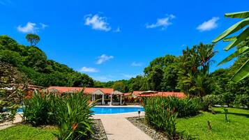 Piscina externa