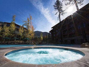 Pool - 2 Bedroom Villa Lake Tahoe Grand Residence Resort (South Lake Tahoe)