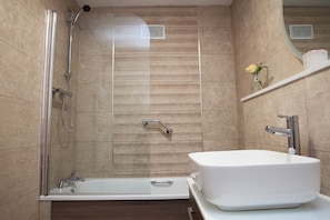 Bathroom - Asgard Apartments (Westport)