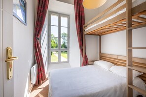 3 chambres, Wi-Fi gratuit, draps fournis