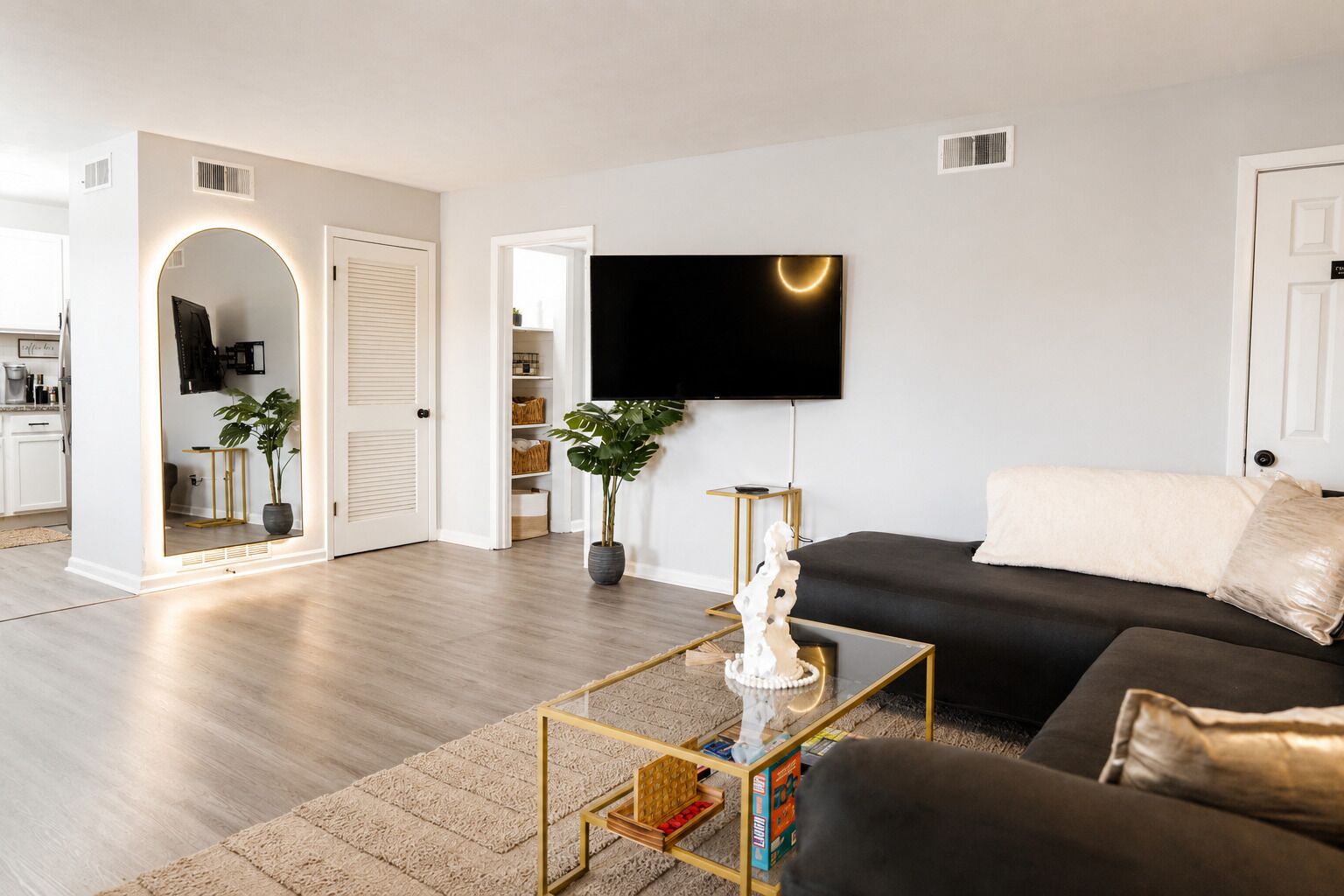 2br Atlanta Home Base: Airport Access + Workspace - Jonesboro, GA