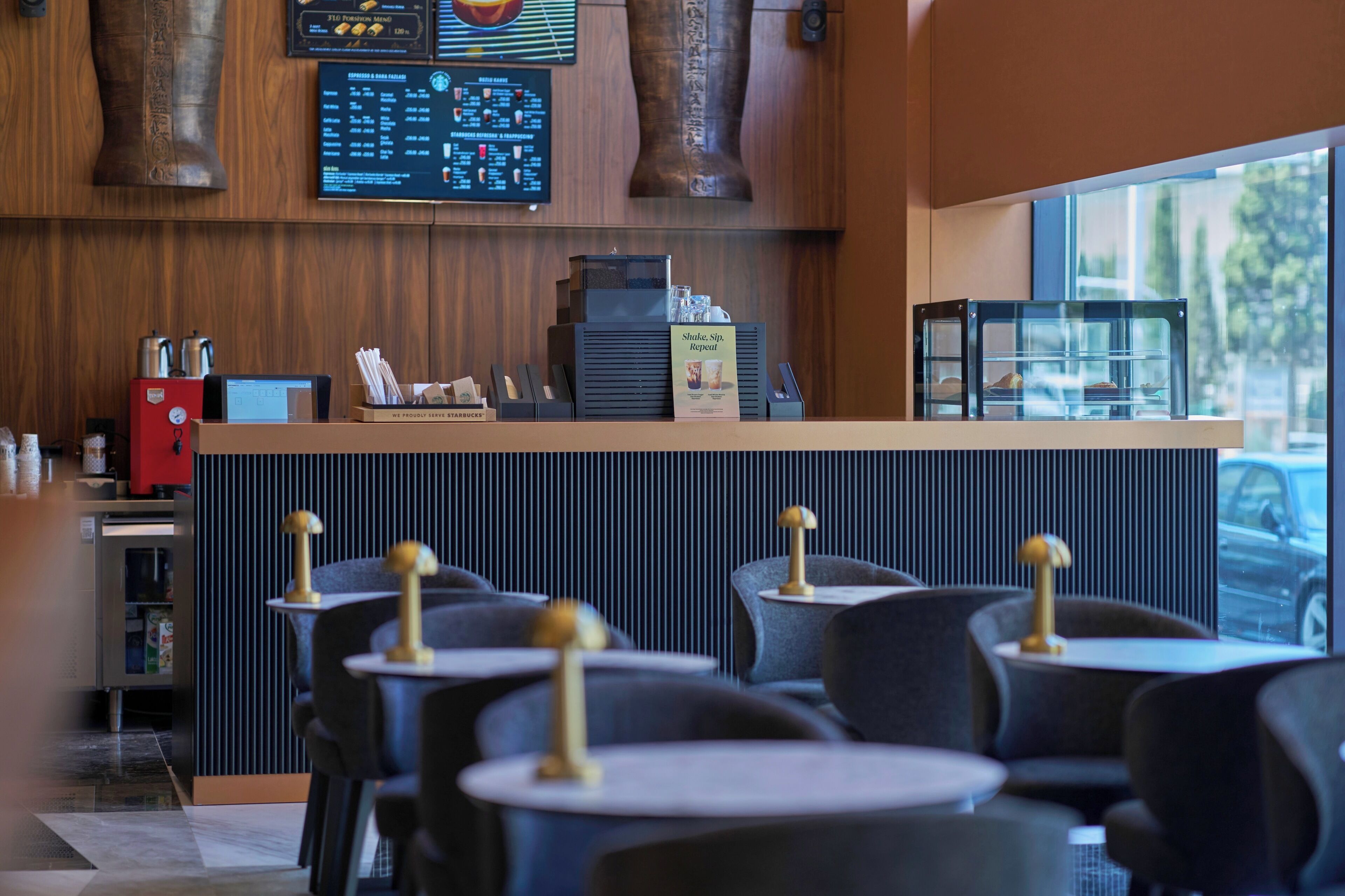 Cafe