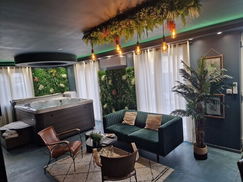Sweety Loft - Accommodation with Spa