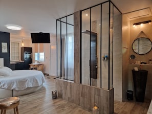 Deluxe Loft | Bilik Mandi