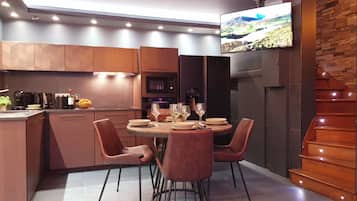 Deluxe House (Hammam and Sauna) | Private kitchen